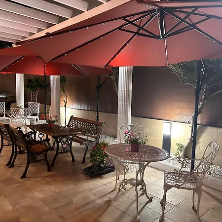 Bed & Breakfast Iri N3 Con Un Bano Compartido Y Balcon